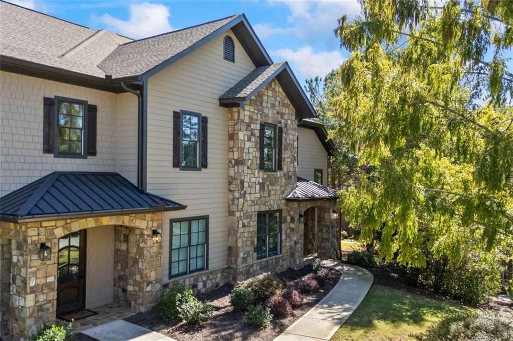 15 Cottage Lane 102, Toccoa, GA 30577
