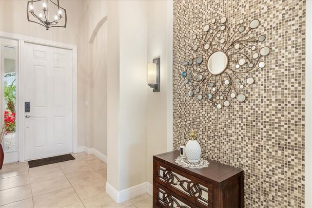 434 11th Square SW, Vero Beach, FL 32962