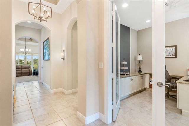 434 11th Square SW, Vero Beach, FL 32962