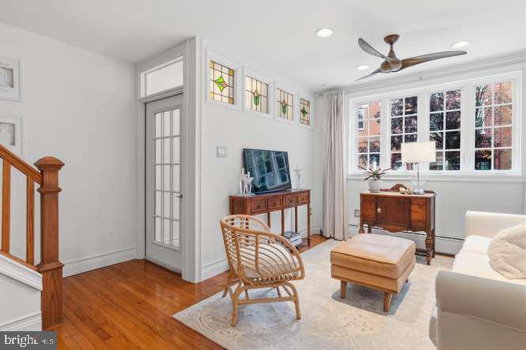 926 CATHARINE ST, PHILADELPHIA, PA 19147 — photo 4