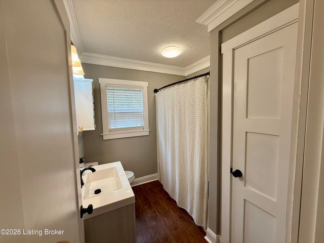 108 Goodloe Ave, Bloomfield, KY 40008