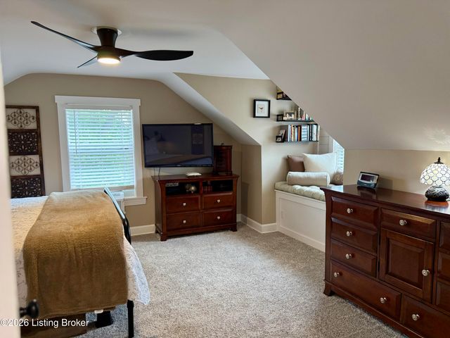 108 Goodloe Ave, Bloomfield, KY 40008