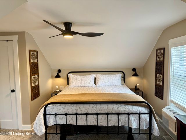 108 Goodloe Ave, Bloomfield, KY 40008