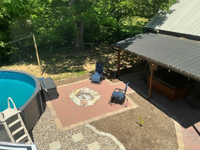 108 Goodloe Ave, Bloomfield, KY 40008