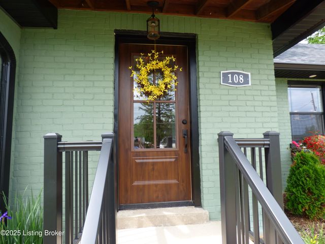 108 Goodloe Ave, Bloomfield, KY 40008