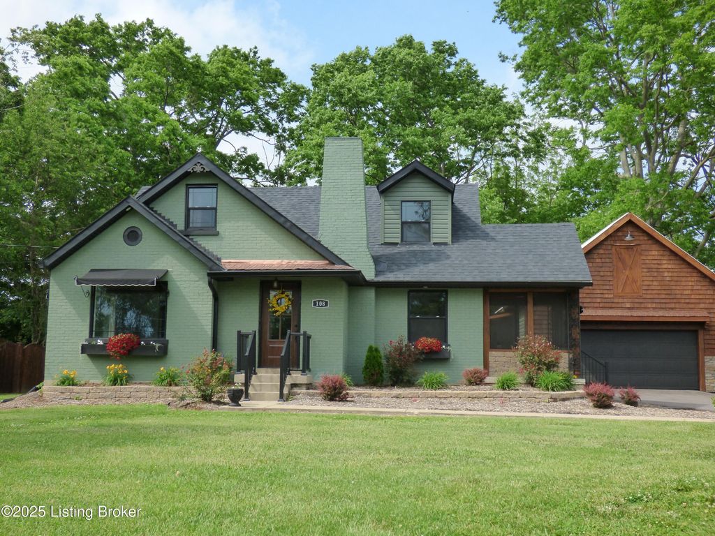108 Goodloe Ave, Bloomfield, KY 40008