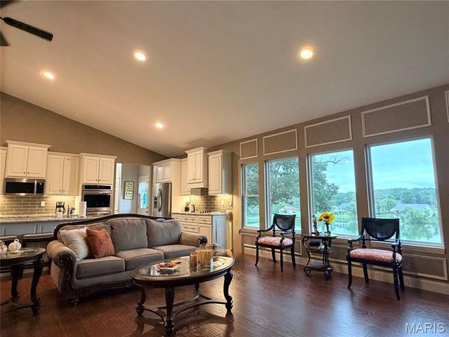 621 Bridgewater Lakeview Terrace, Villa Ridge, MO 63089