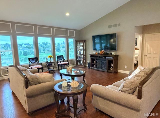 621 Bridgewater Lakeview Terrace, Villa Ridge, MO 63089