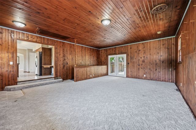 2750 10th Street, Marion, IA 52302