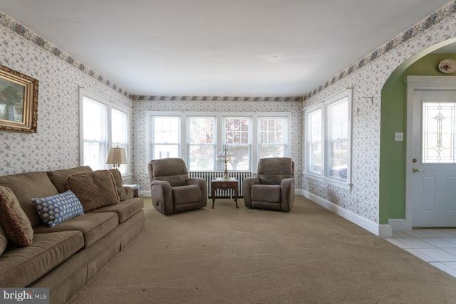 561 BELLEVUE AVE, Penndel, PA 19047