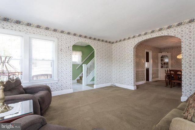 561 BELLEVUE AVE, Penndel, PA 19047