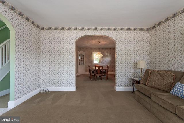 561 BELLEVUE AVE, Penndel, PA 19047