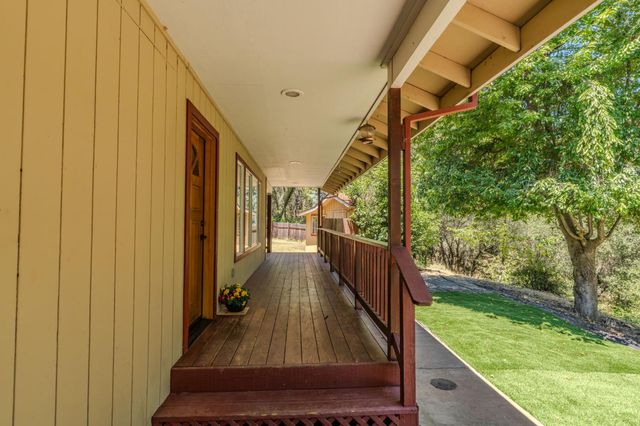 17000 Nina Ln, Fiddletown, CA 95629