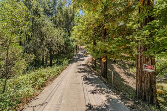 17000 Nina Ln, Fiddletown, CA 95629