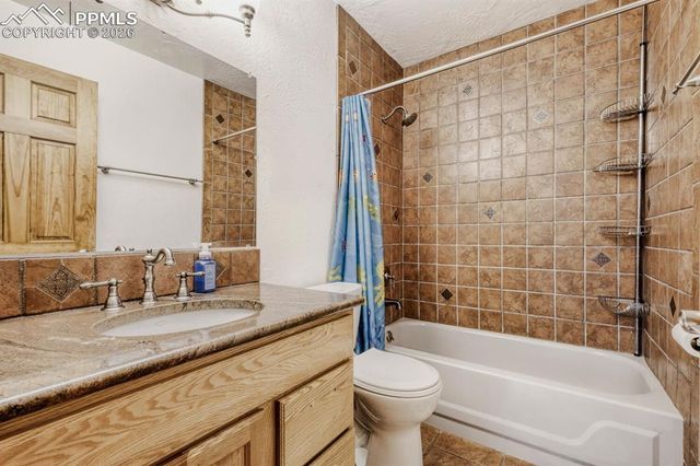 17530 E Caribou Drive, Monument, CO 80132