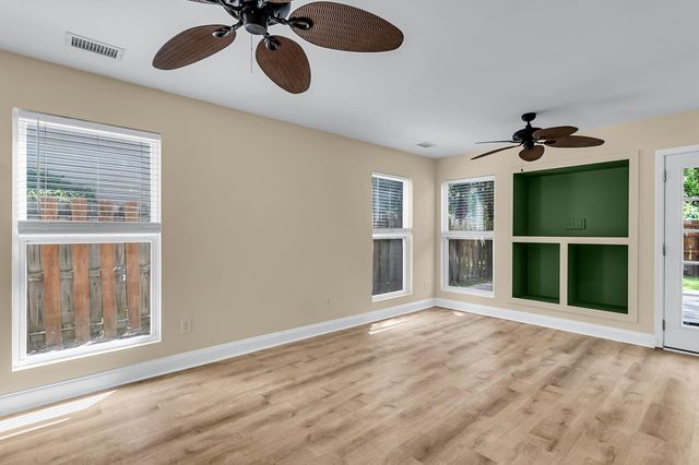 2407 Castlereagh Road, Charleston, SC 29414