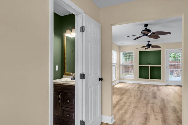 2407 Castlereagh Road, Charleston, SC 29414