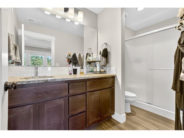 16825 CHULA VISTA Ave, Sandy, OR 97055