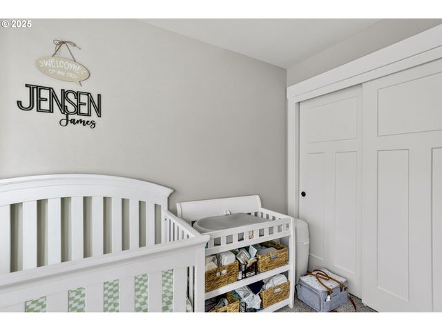 16825 CHULA VISTA Ave, Sandy, OR 97055