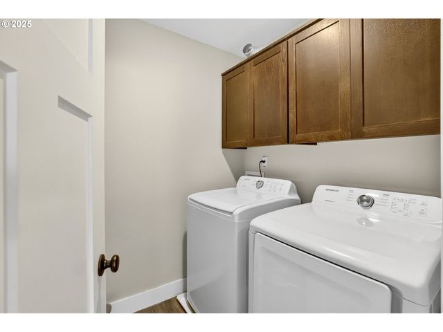 16825 CHULA VISTA Ave, Sandy, OR 97055