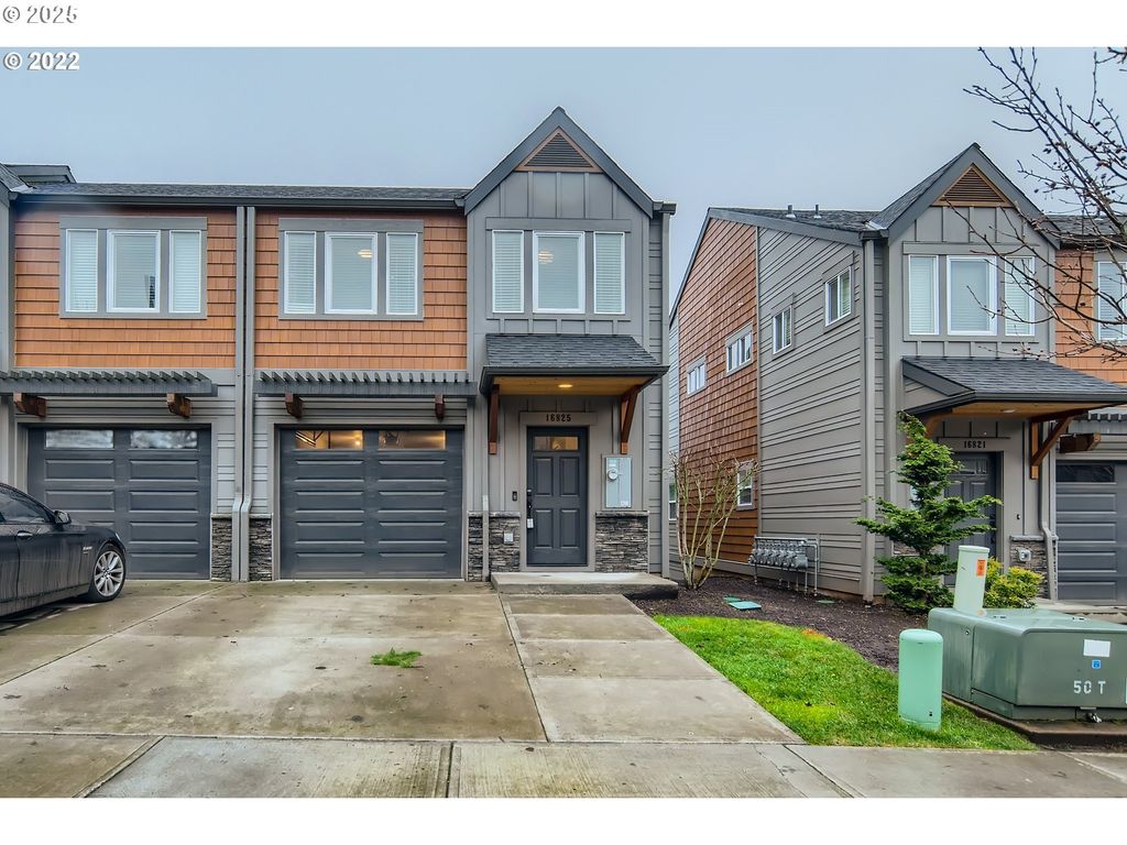 16825 CHULA VISTA Ave, Sandy, OR 97055