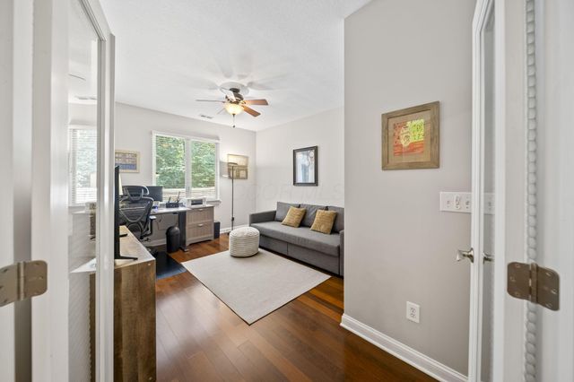 215 Ironclad Drive, Columbus, OH 43213