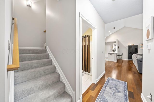 215 Ironclad Drive, Columbus, OH 43213