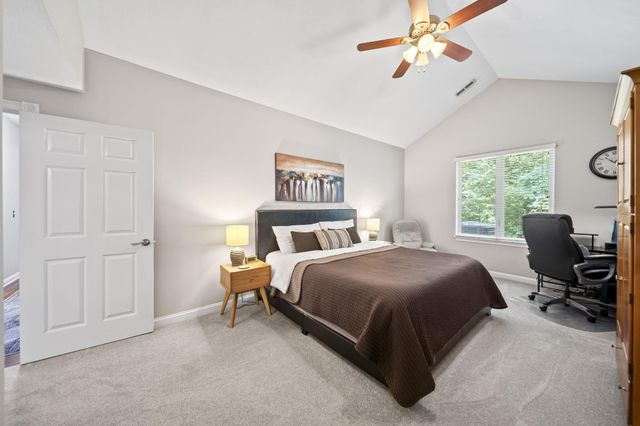 215 Ironclad Drive, Columbus, OH 43213