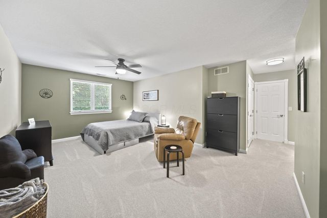 215 Ironclad Drive, Columbus, OH 43213