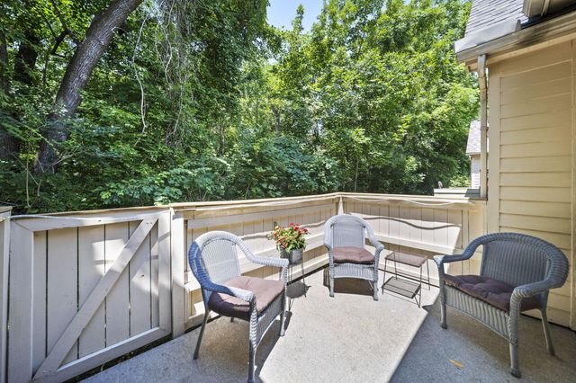 215 Ironclad Drive, Columbus, OH 43213
