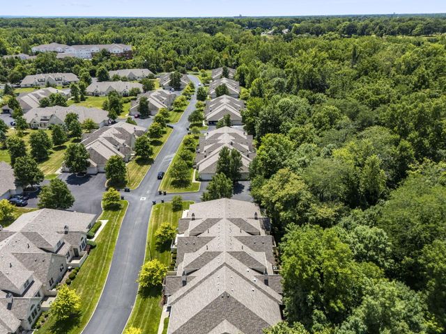 215 Ironclad Drive, Columbus, OH 43213