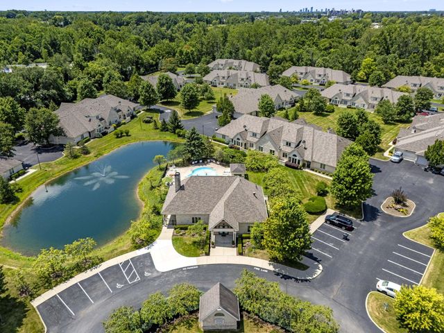 215 Ironclad Drive, Columbus, OH 43213