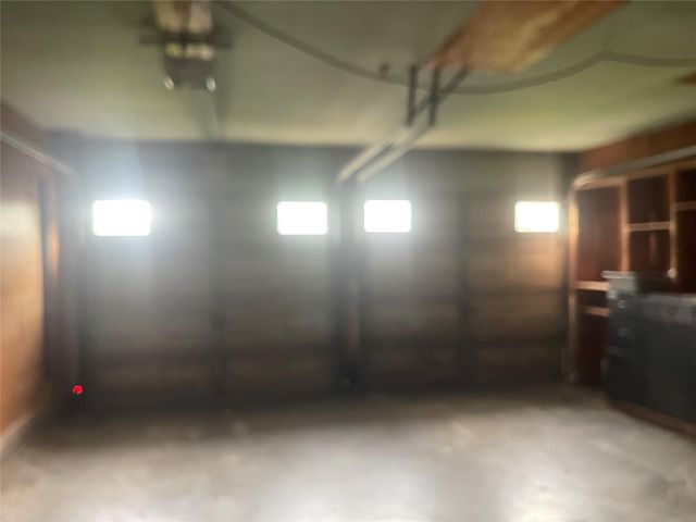 2324 14th Avenue N, Texas City, TX 77590