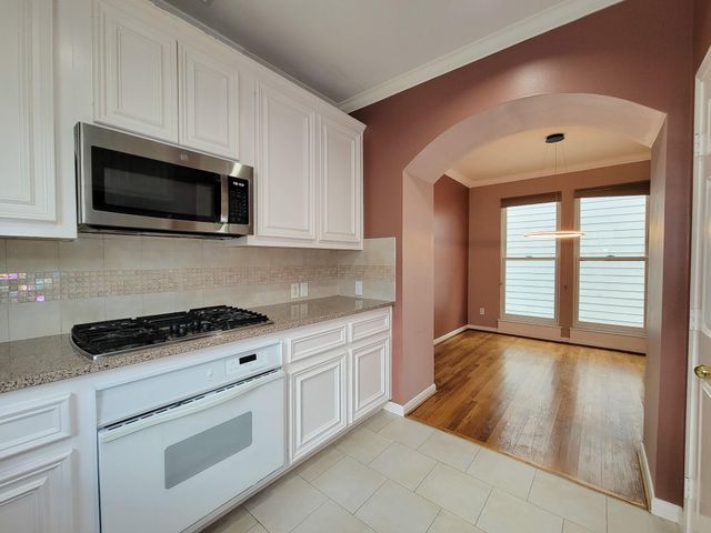 2208 Taft Street, Houston, TX 77006