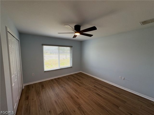 1417 NE 4th PL, Cape Coral, FL 33909