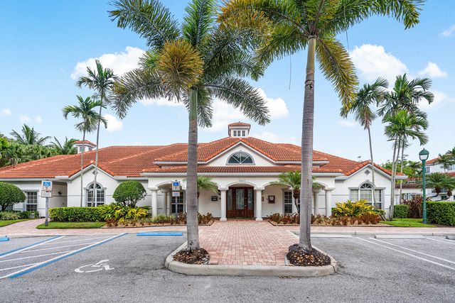 2012 Alta Meadows Lane 111, Delray Beach, FL 33444