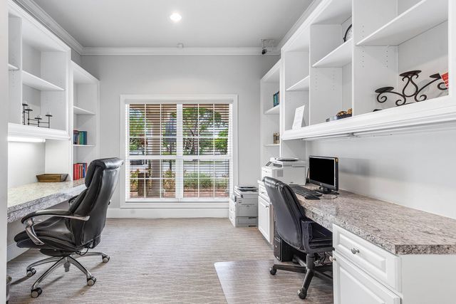 2012 Alta Meadows Lane 111, Delray Beach, FL 33444