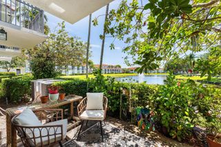2012 Alta Meadows Lane 111, Delray Beach, FL 33444