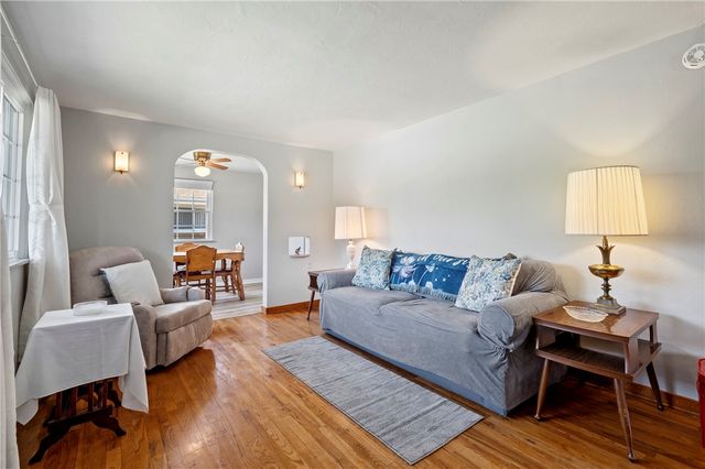 210 Margaret Ave, Hempfield Twp, PA 15644