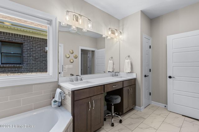 1410 Coolhouse Way, Louisville, KY 40223