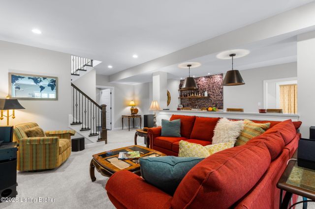 1410 Coolhouse Way, Louisville, KY 40223