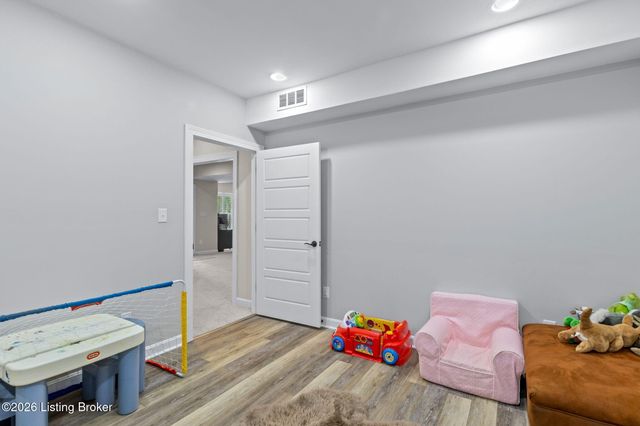 1410 Coolhouse Way, Louisville, KY 40223