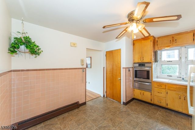 18 Birch St, Bloomfield Twp., NJ 07003