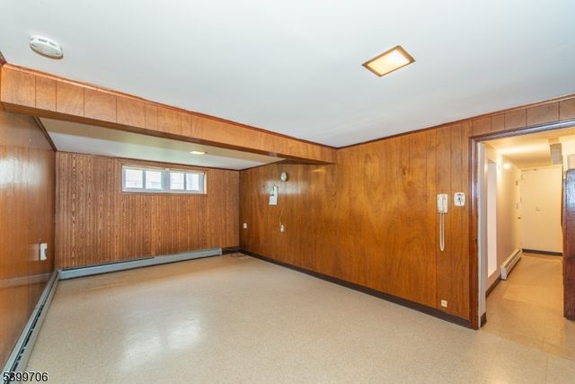 18 Birch St, Bloomfield Twp., NJ 07003