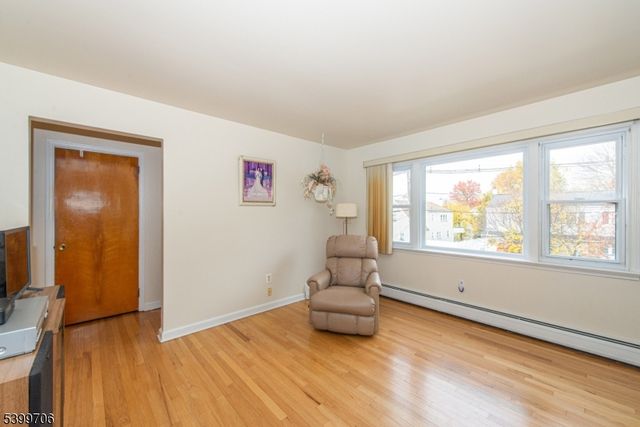 18 Birch St, Bloomfield Twp., NJ 07003