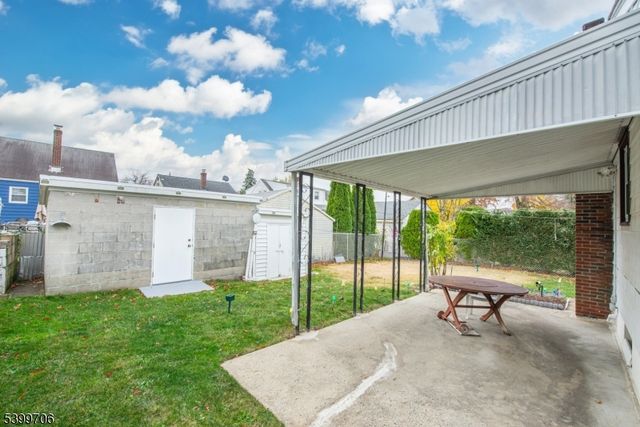 18 Birch St, Bloomfield Twp., NJ 07003