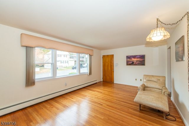 18 Birch St, Bloomfield Twp., NJ 07003