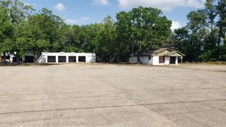 1950 main, Paris, TX 75460