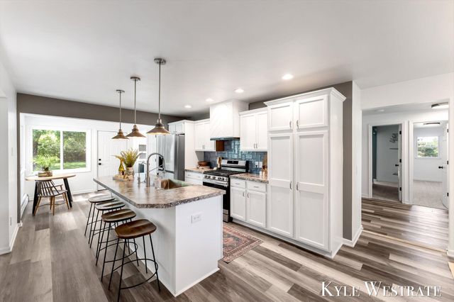 10019 10 Mile Road Ne, Oakfield Twp, MI 49341