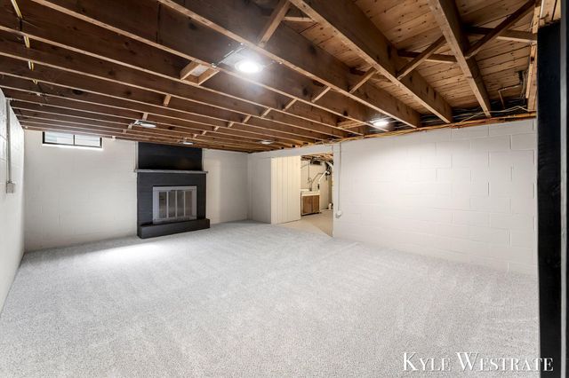 10019 10 Mile Road Ne, Oakfield Twp, MI 49341